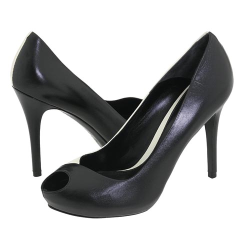 Alexander Mcqueen Contrast Peep-toe Pumps