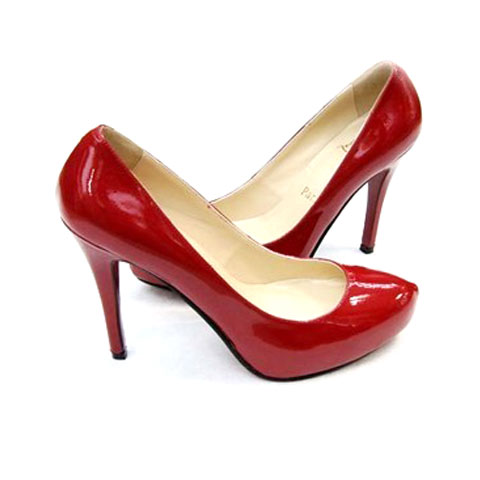 christian louboutin decollete pumps red