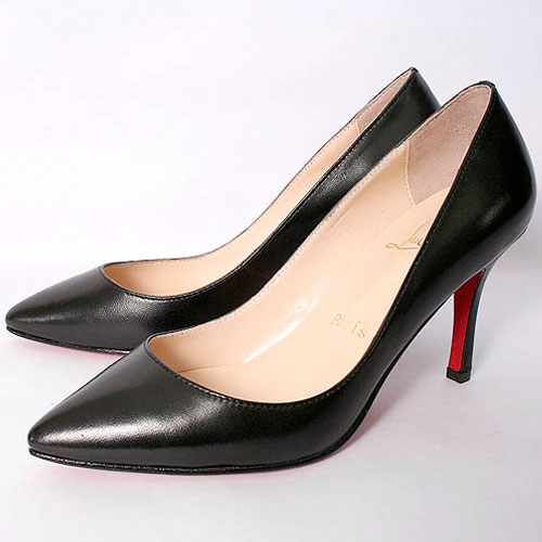Christian Louboutin New Decoltissimo 85 pointed pumps pink